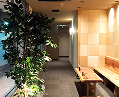 八尾外環状店(国道170号外環状線沿い)
